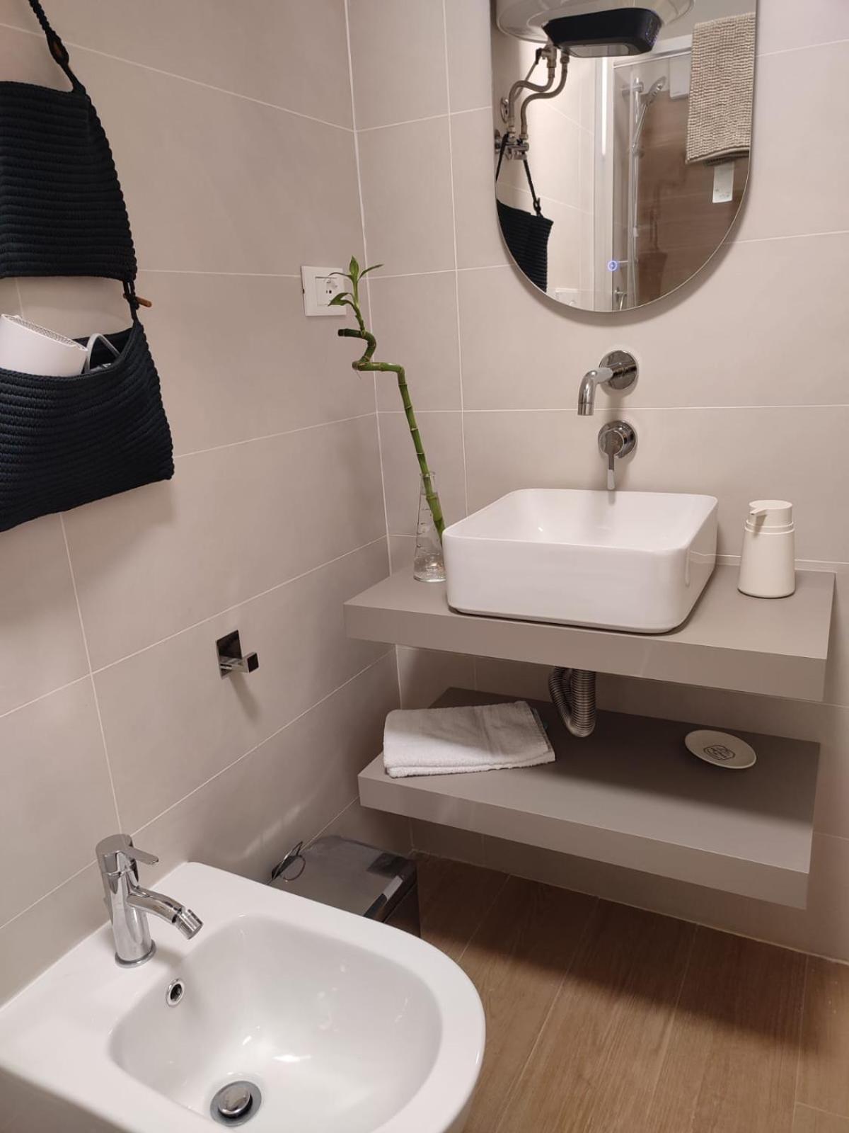 New Superior Holiday House Catania Bagian luar foto