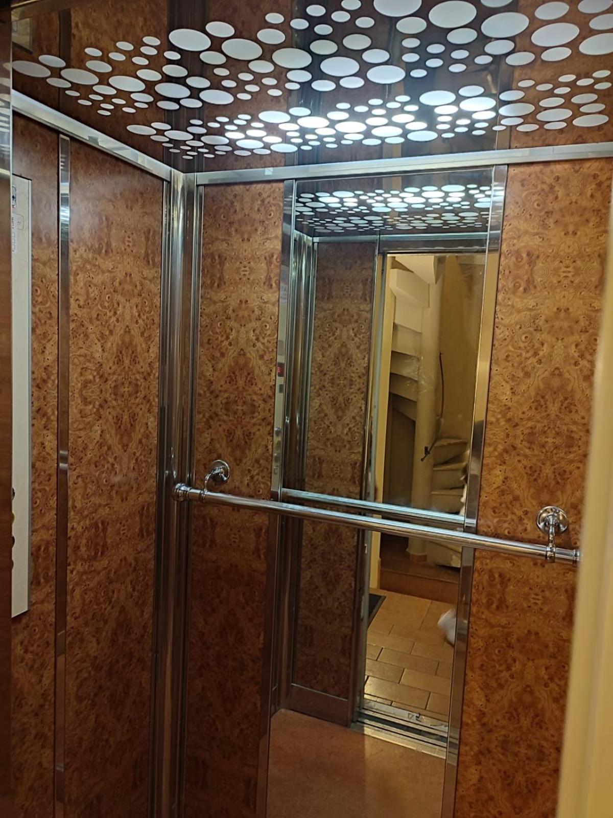 New Superior Holiday House Catania Bagian luar foto